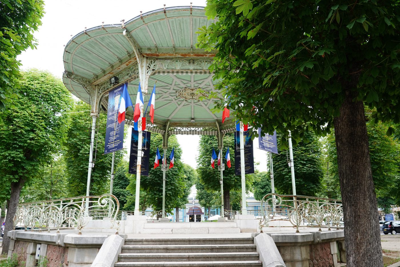 Le kiosque à musique de la source de l’Hôpital - VICHY UNESCO